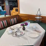 Apartment Athecada