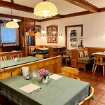 Athecada Apartment