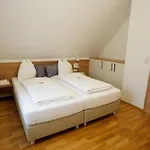Athecada Apartment